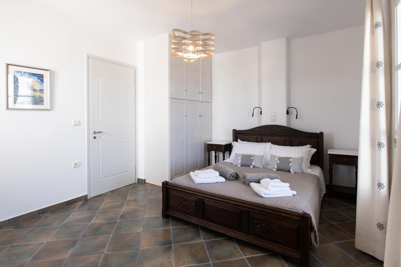Sea Lilies Suites Pláka Eksteriør billede